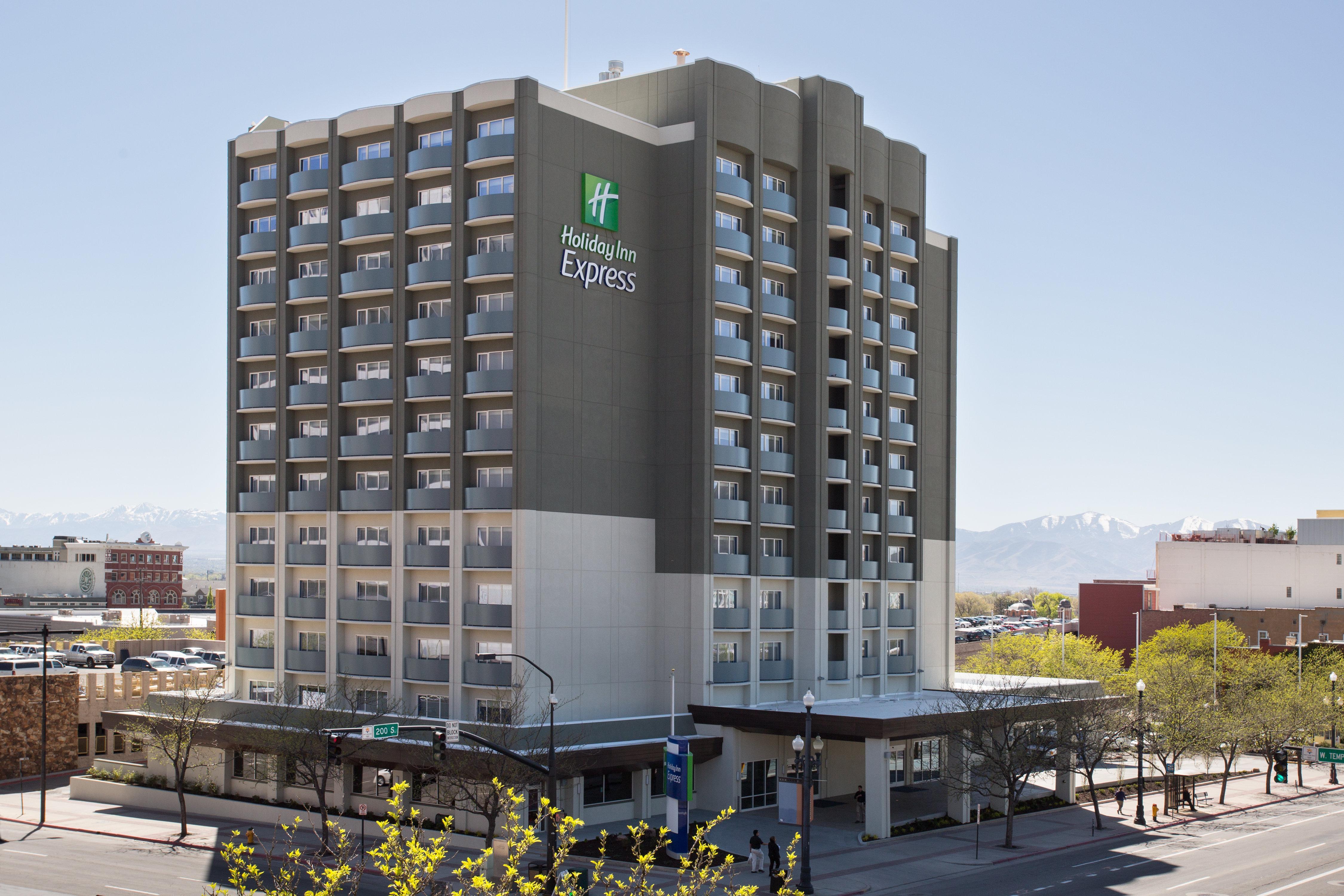 Holiday Inn Express & Suites Memphis Arpt Elvis Presley Blv By Ihg Dış mekan fotoğraf
